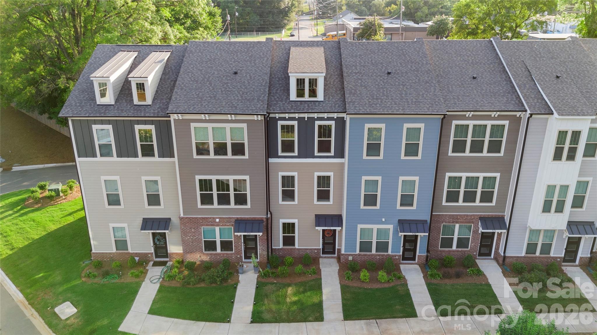 318 Simeon Drive Charlotte NC 28208