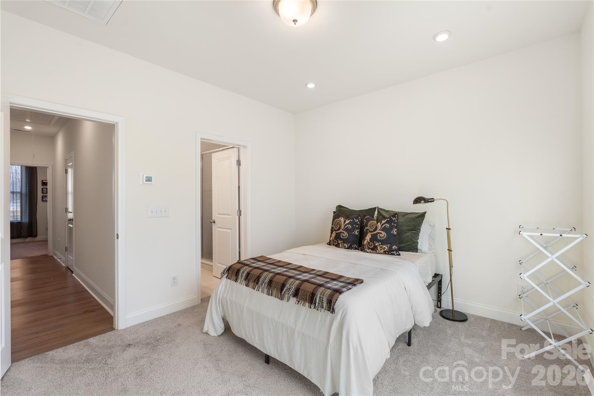 318 Simeon Drive Charlotte NC 28208
