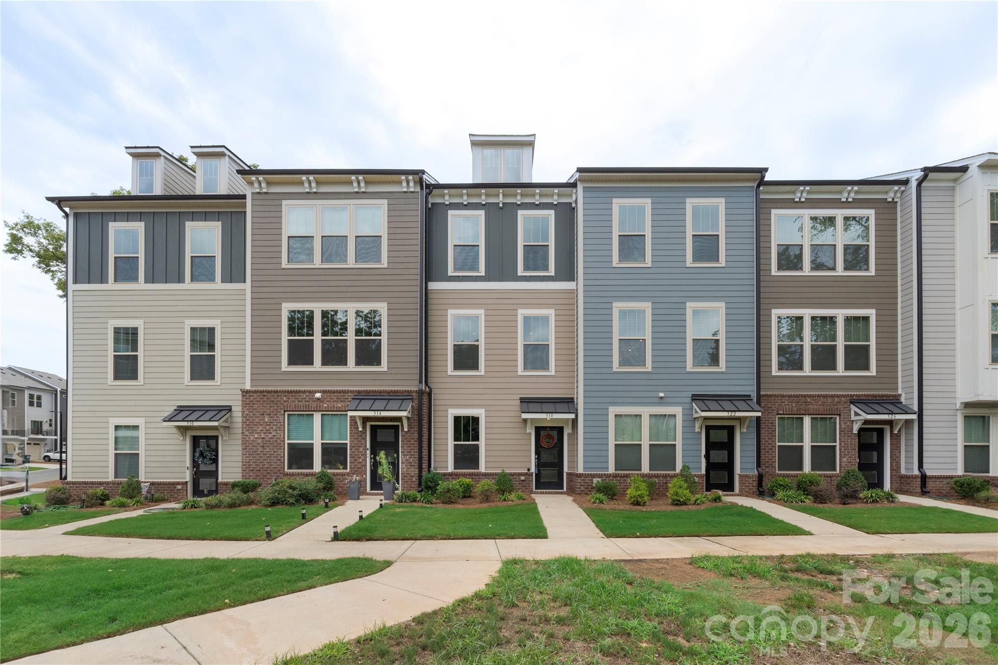 318 Simeon Drive Charlotte NC 28208