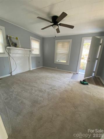 1521 W Davidson Avenue Gastonia NC 28052