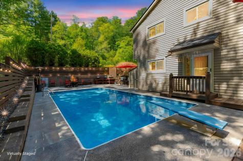 33 Lovers Loop Road Asheville NC 28803