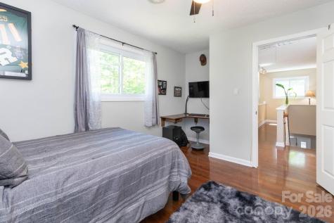 33 Lovers Loop Road Asheville NC 28803