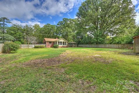 4334 Craig Avenue Charlotte NC 28211