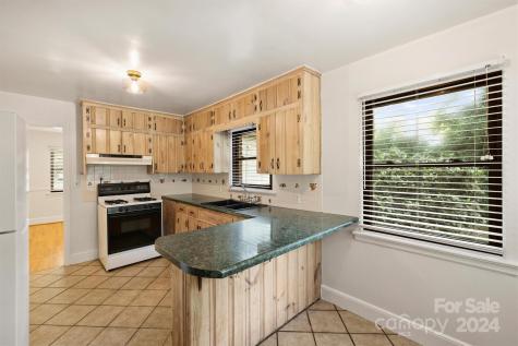 4334 Craig Avenue Charlotte NC 28211