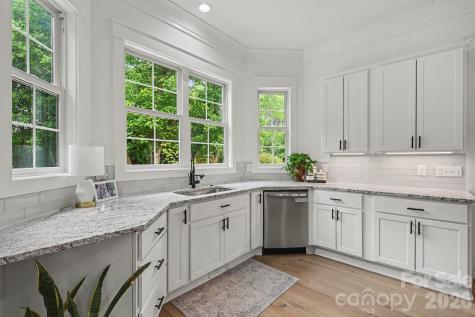 209 E Glenview Drive Salisbury NC 28147