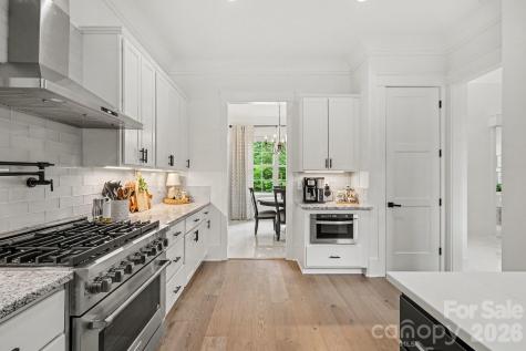 209 E Glenview Drive Salisbury NC 28147