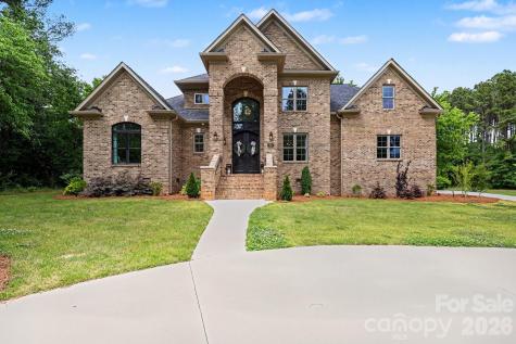 209 E Glenview Drive Salisbury NC 28147