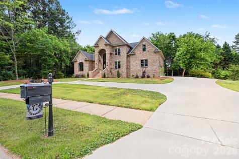 209 E Glenview Drive Salisbury NC 28147