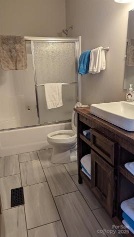 19 Santa Rosa Drive Sylva NC 28779