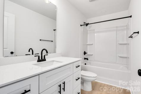 1335 Winged Way Kannapolis NC 28083