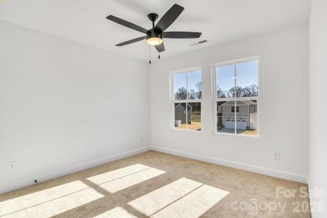 1335 Winged Way Kannapolis NC 28083