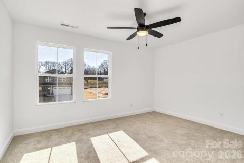 1335 Winged Way Kannapolis NC 28083