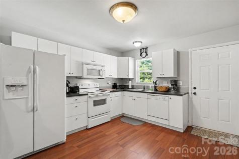 1001 Rainbow Drive Kannapolis NC 28081