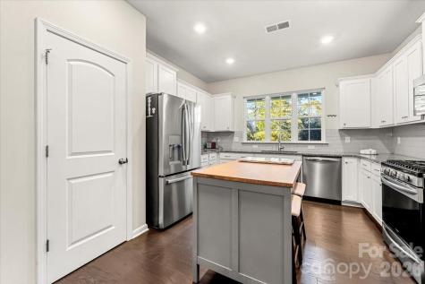 134 Dry Rivers Lane Mooresville NC 28117