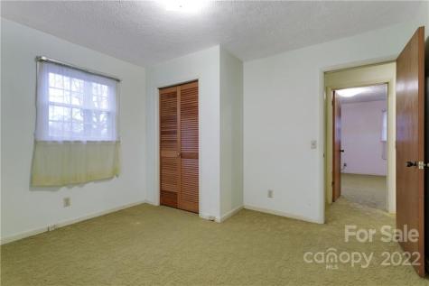 521 Tabor Road East Flat Rock NC 28726