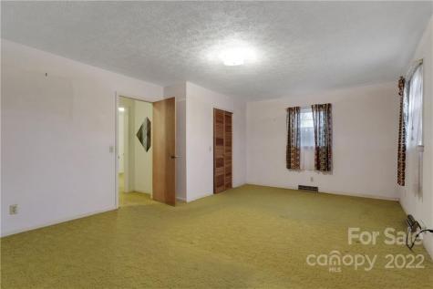 521 Tabor Road East Flat Rock NC 28726