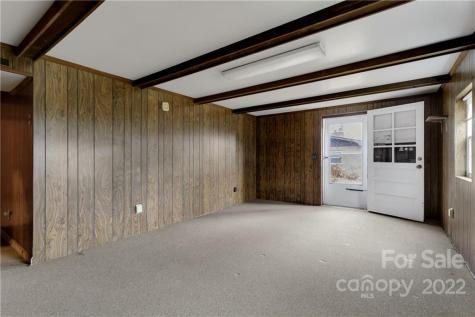 521 Tabor Road East Flat Rock NC 28726