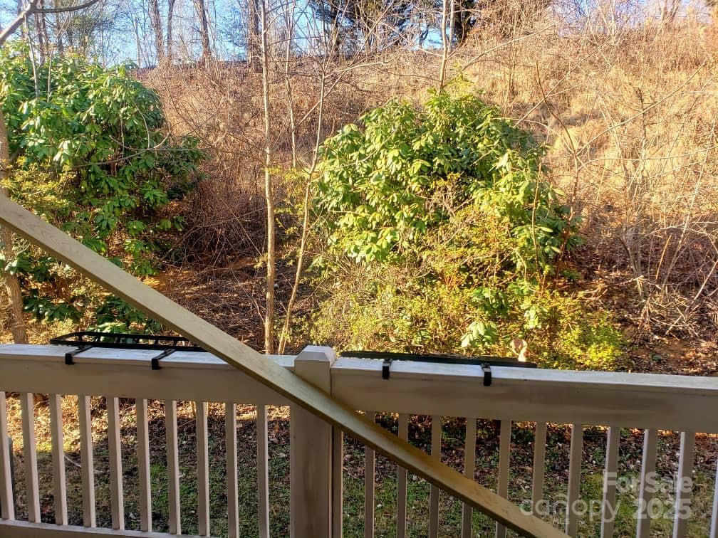 709 Villas Court Asheville NC 28806