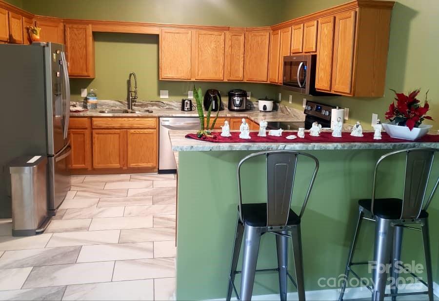 709 Villas Court Asheville NC 28806