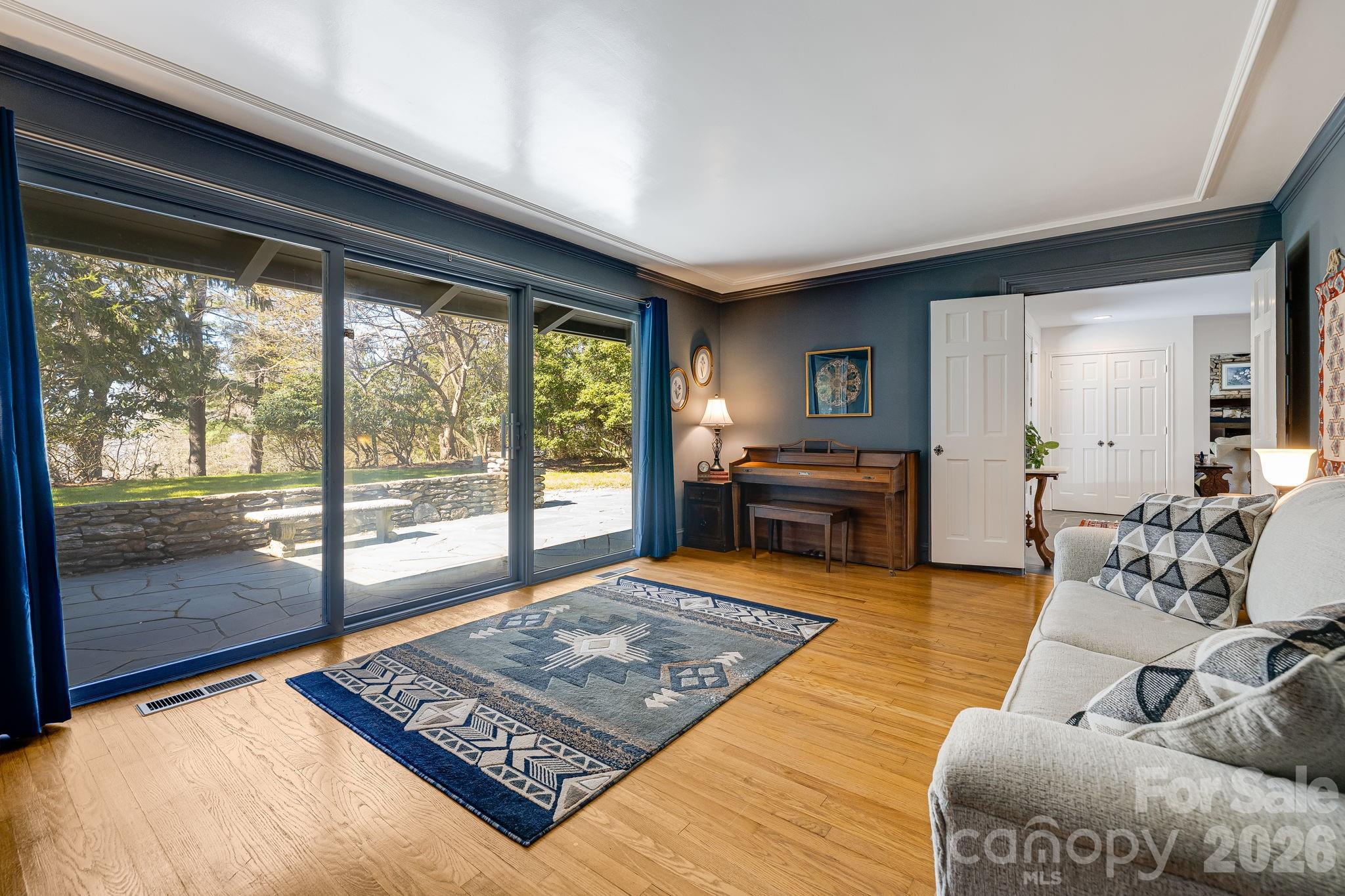 254 Orchard Circle Laurel Park NC 28739