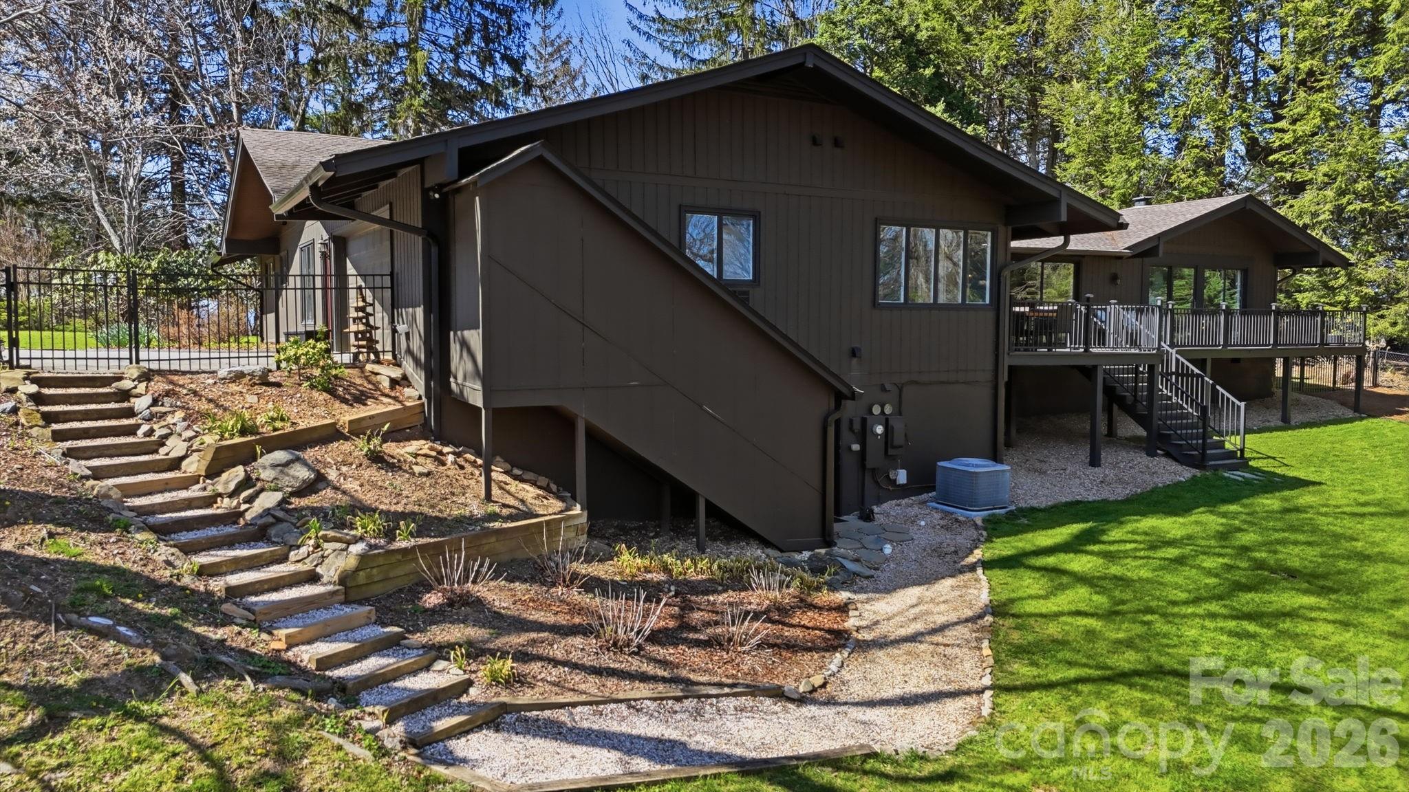 254 Orchard Circle Laurel Park NC 28739