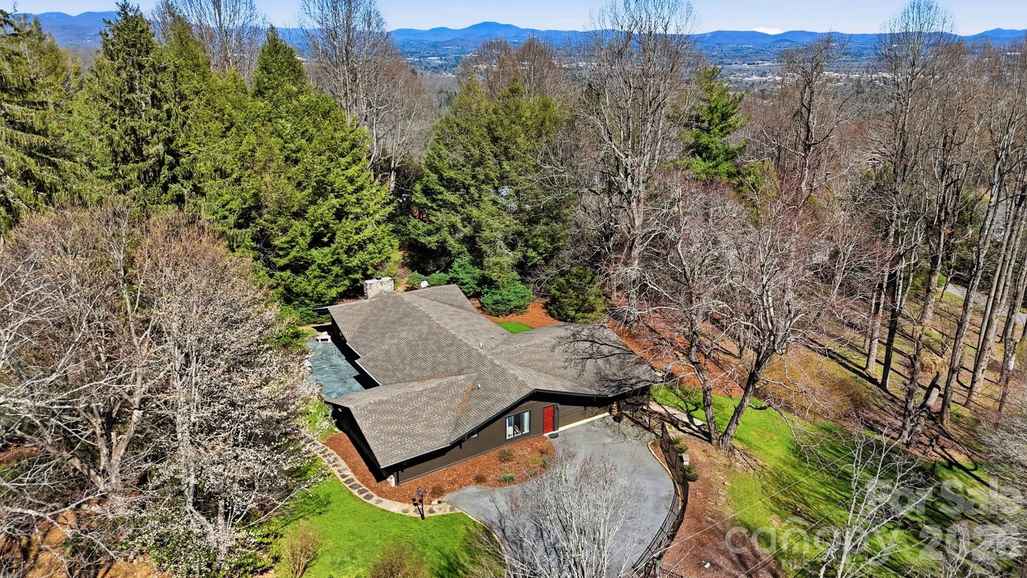 254 Orchard Circle Laurel Park NC 28739