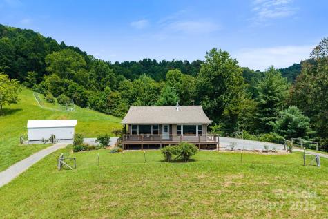 1045 & 1047 Graham Road Marshall NC 28753