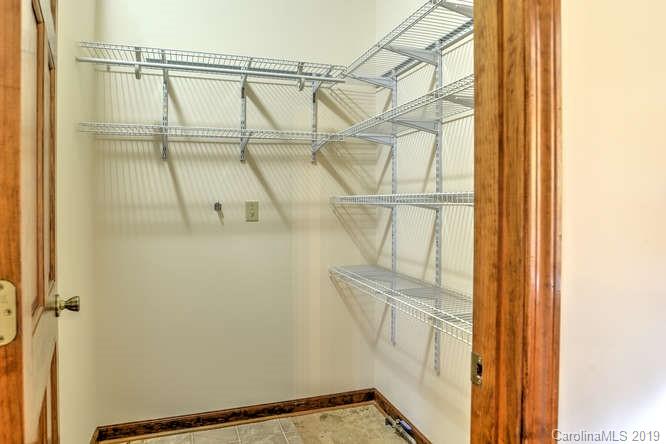 47 Pinecroft Road Asheville NC 28804