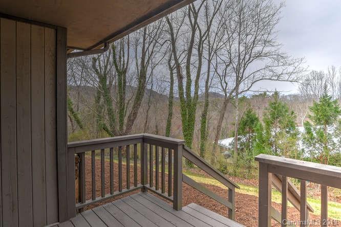 47 Pinecroft Road Asheville NC 28804