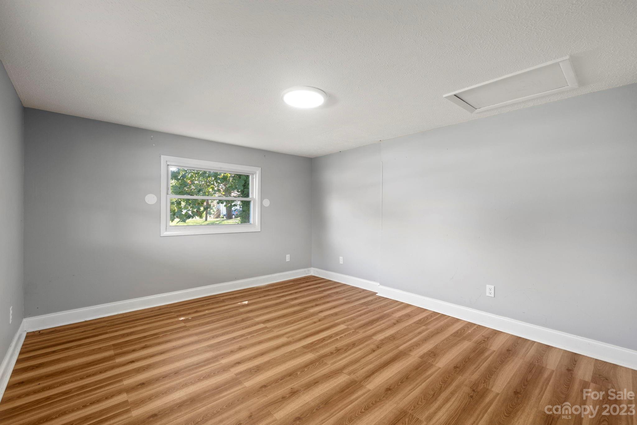 335 Onteora Boulevard Asheville NC 28803
