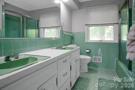 808 Old Mt Holly Road Stanley NC 28164