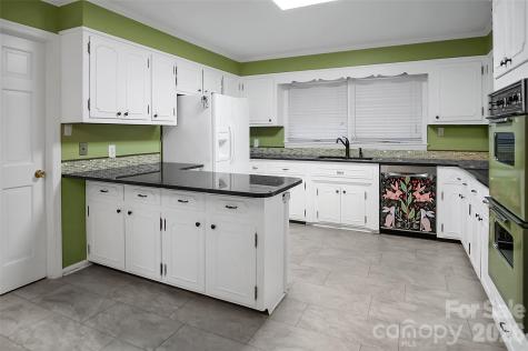 808 Old Mt Holly Road Stanley NC 28164
