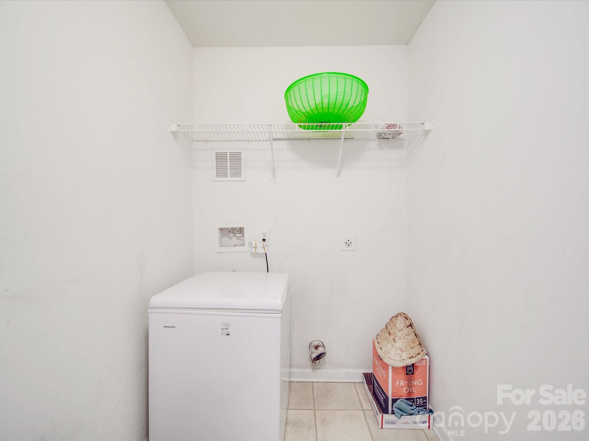5414 Peachwood Drive Charlotte NC 28216