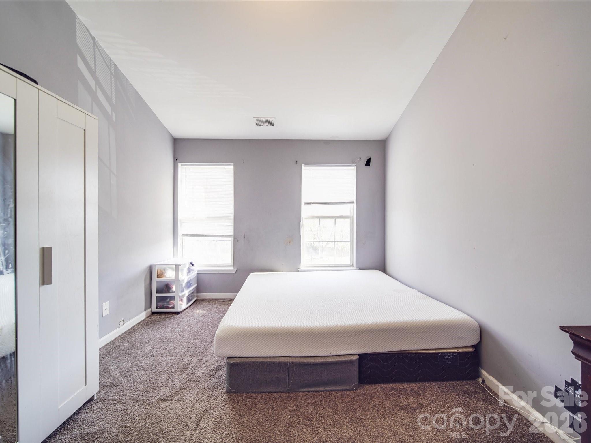 5414 Peachwood Drive Charlotte NC 28216
