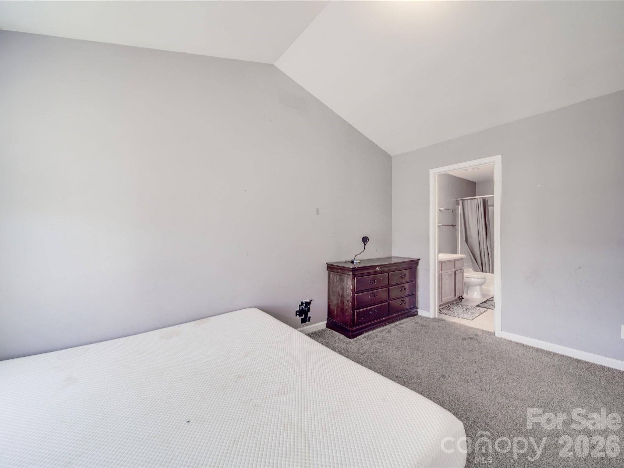 5414 Peachwood Drive Charlotte NC 28216