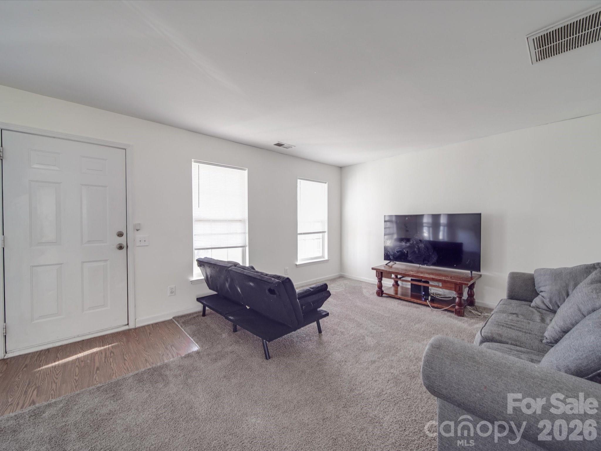 5414 Peachwood Drive Charlotte NC 28216