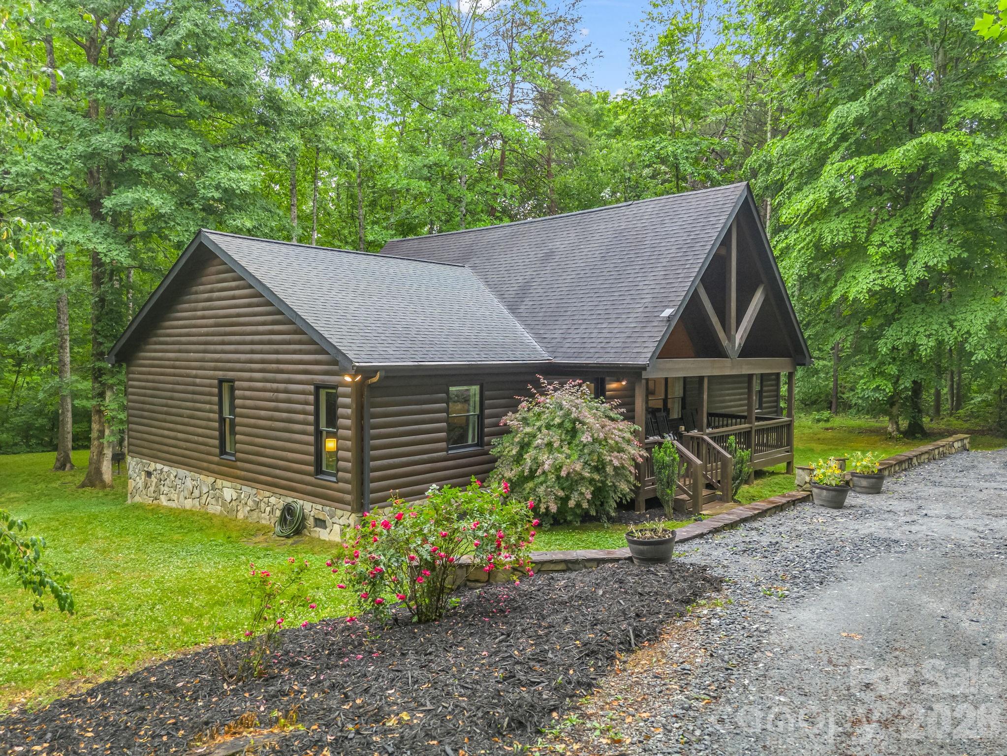 124 Golden Creek Trail Union Mills NC 28167