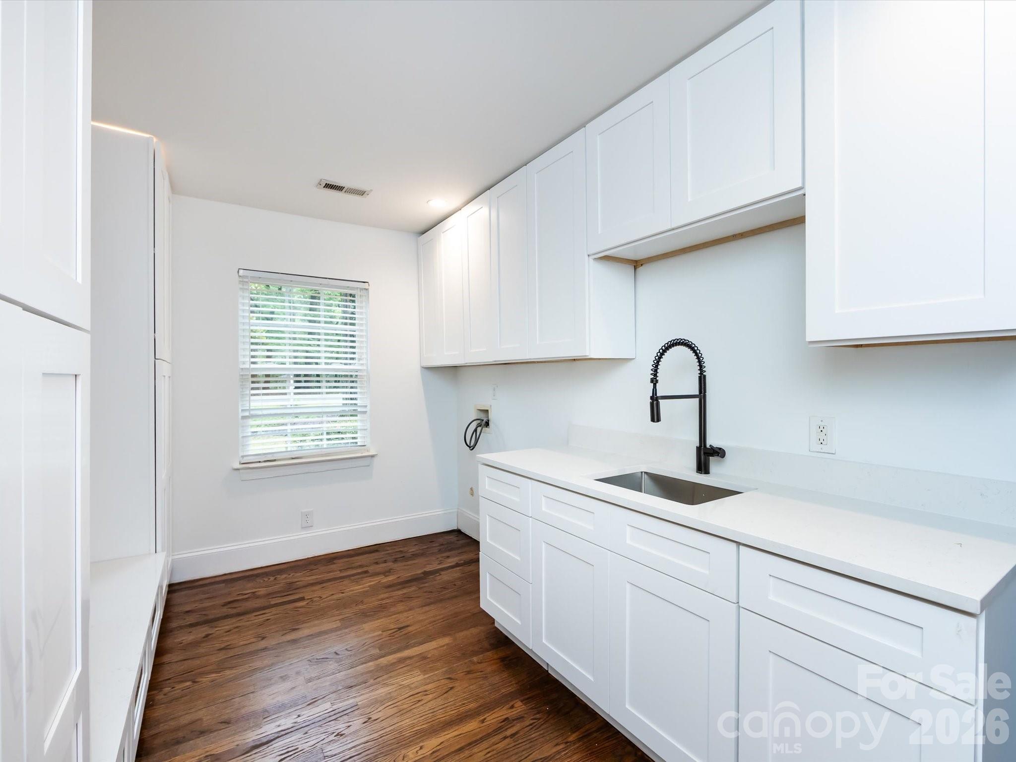 3109 Forest Lawn Drive Matthews NC 28104