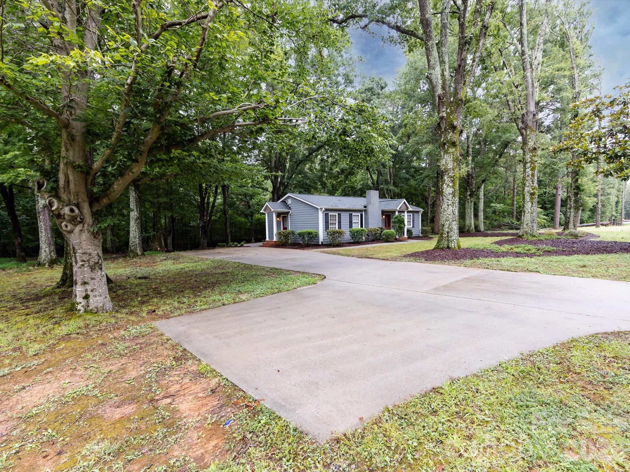 3109 Forest Lawn Drive Matthews NC 28104