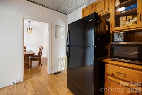 29 Ponder Street Mars Hill NC 28754