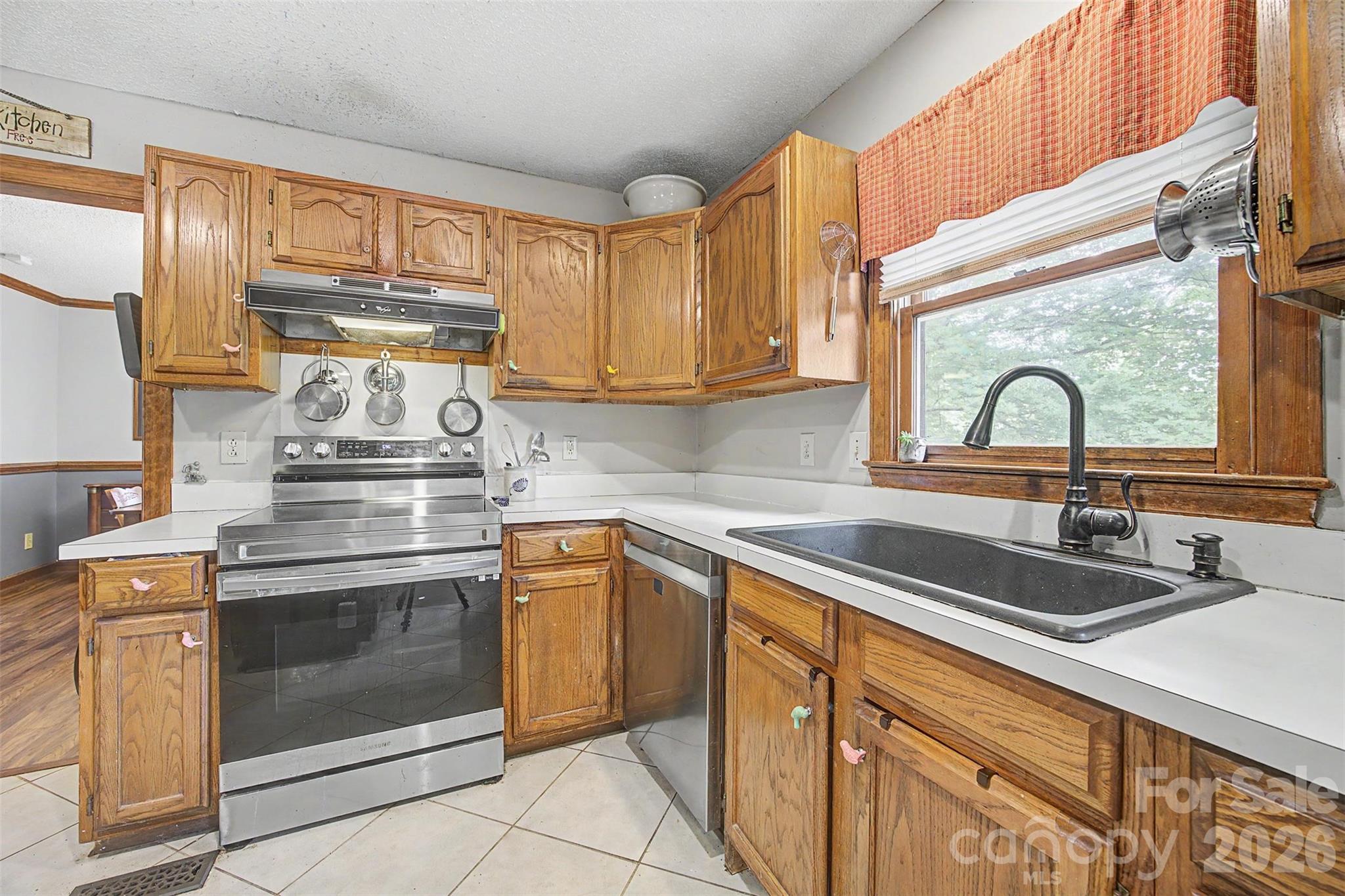 402 S Providence Road Waxhaw NC 28173
