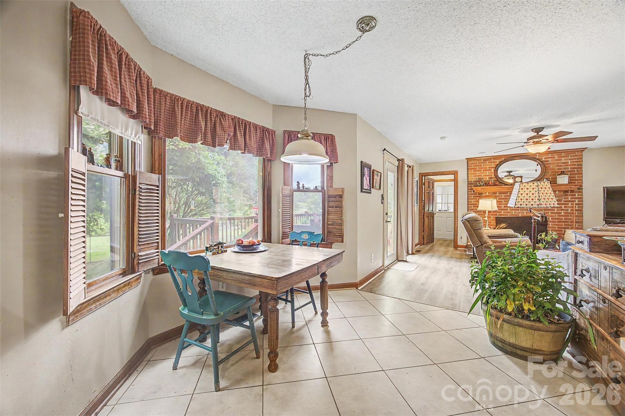 402 S Providence Road Waxhaw NC 28173