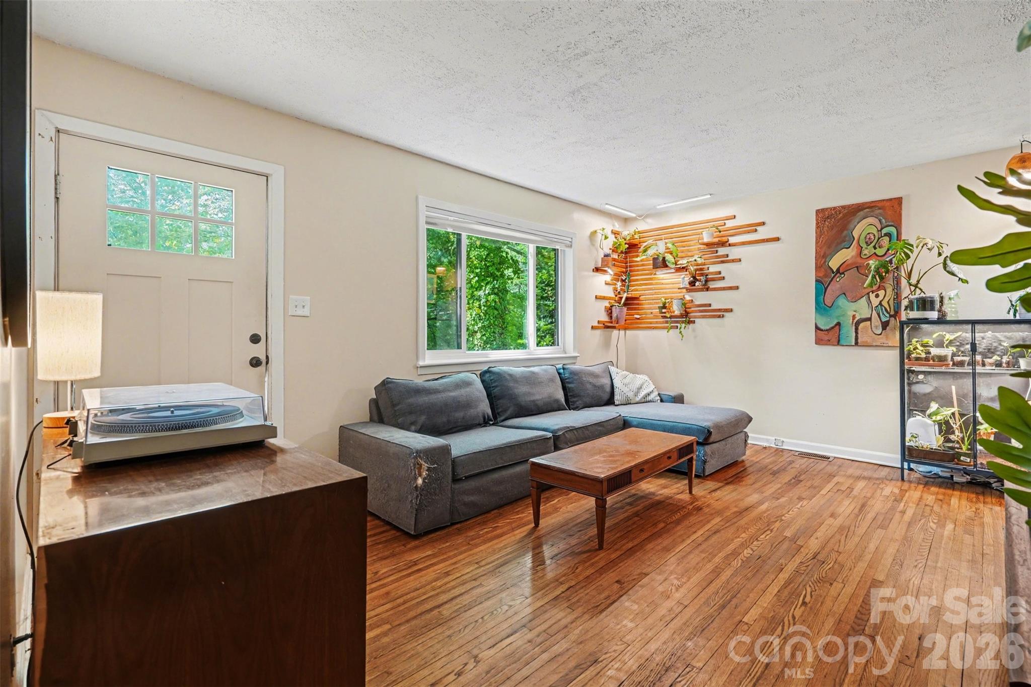 3942 Glenville Avenue Charlotte NC 28215