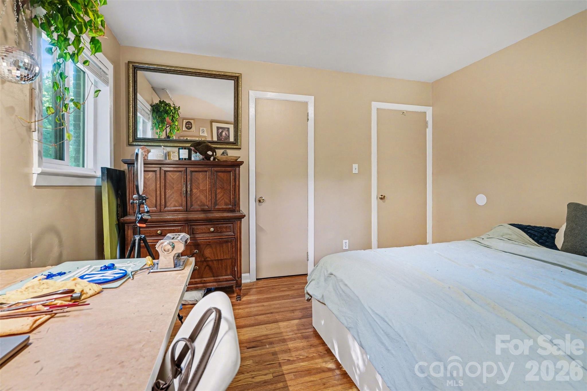 3942 Glenville Avenue Charlotte NC 28215