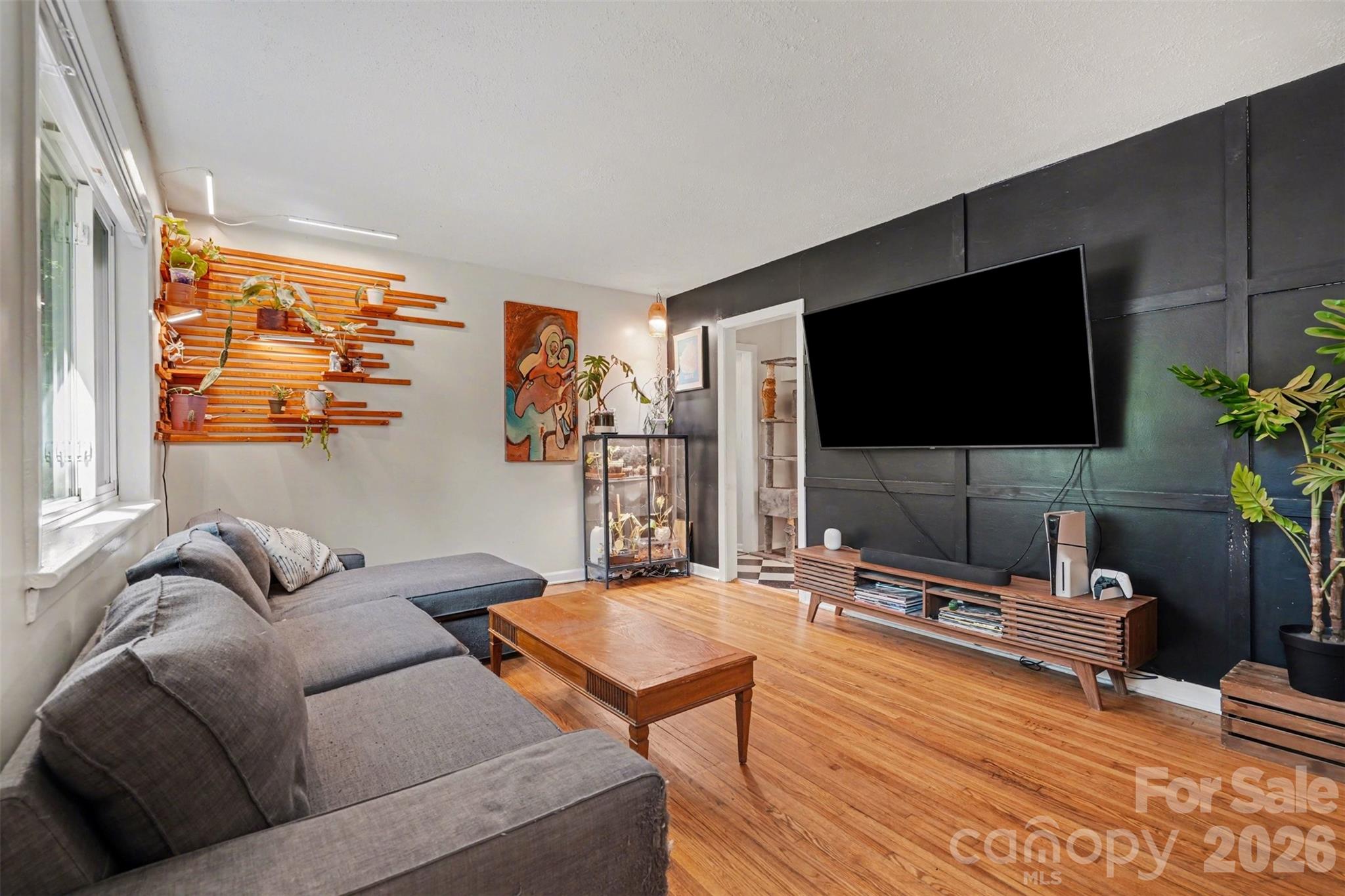 3942 Glenville Avenue Charlotte NC 28215