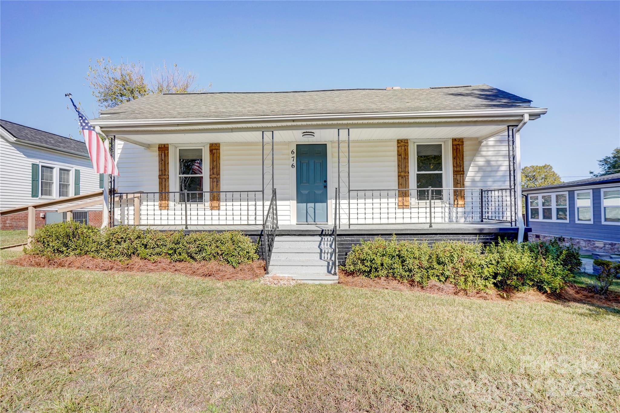 676 Cabarrus Avenue W Concord NC 28027