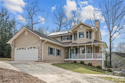 112 Bridlewood Trail Mills River NC 28759