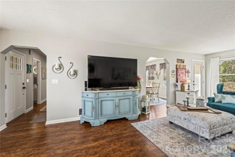 112 Bridlewood Trail Mills River NC 28759