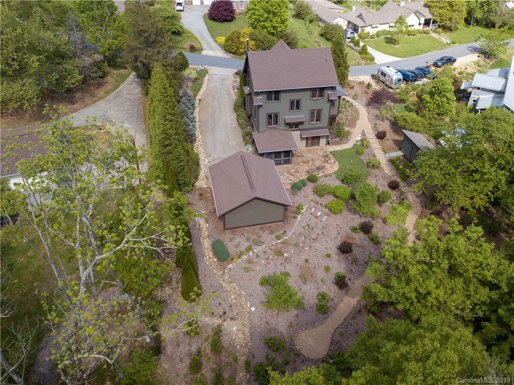 28 Crabapple Lane Asheville NC 28804