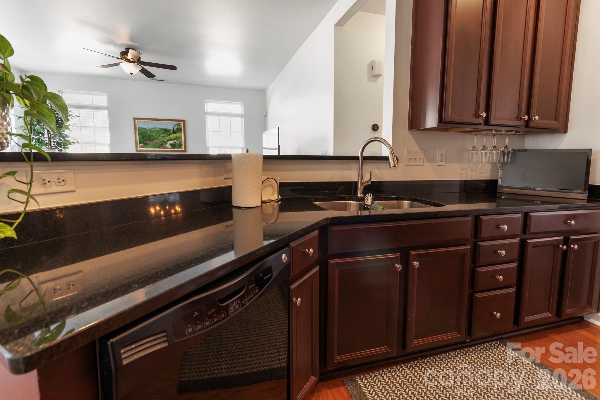 2318 Whitford Lane Charlotte NC 28210